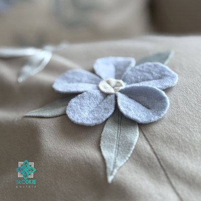 Kwiaty 3d poszewka dekoracyjna  - 8