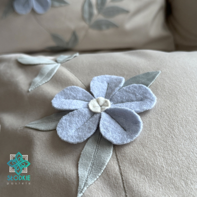 Kwiaty 3d poszewka dekoracyjna  - 9