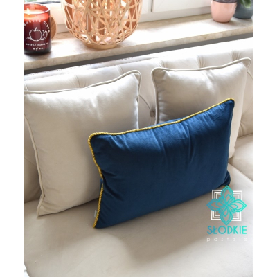 Pola II Poduszka dekoracyjna prostokątna z ozdobnym sznurem Słodkie Pastele - 1